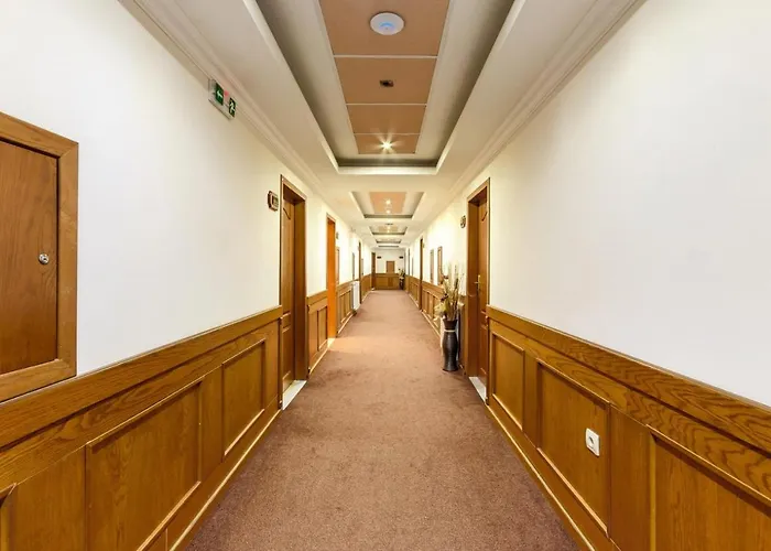 Aparthotel Emerald Apartment - Complex Bansko 4*