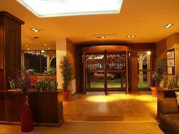 Отель Emerald Apartment-complex