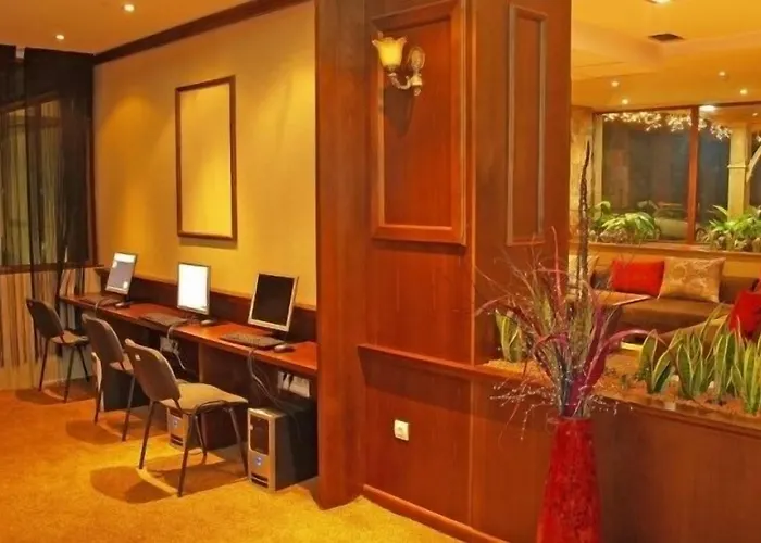 Aparthotel Emerald - Complex